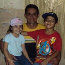 Amante de las artes pero sobre todo aprendiendo a ser Padre cada dia con la Bendición de mi Señor Jesús