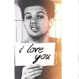 FOLLOW MOI SUR @zaynmxlka et je te follow avec mes saved, dis moi quand c'est fait.