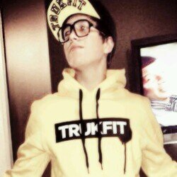 Mahomie090 Profile Picture