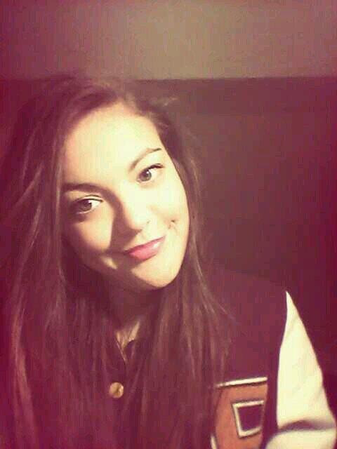 nataliesara3's profile picture. You're braver than you believe, stronger than you seem and smarter than you think ♥