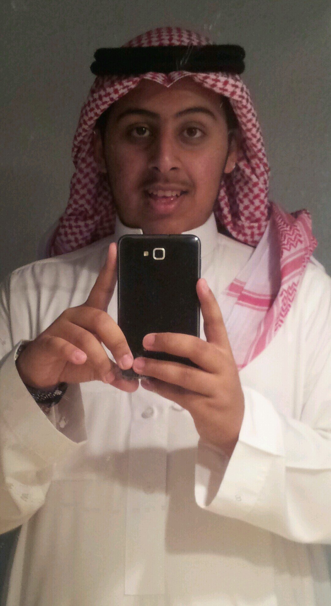My name is Mohammed age 19 at the University of♡