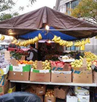 FUBananaEaters's profile picture. Potassium is what makes the world go round. Why not celebrate it? Send us the goods -- fubananaeaters@yahoo.com