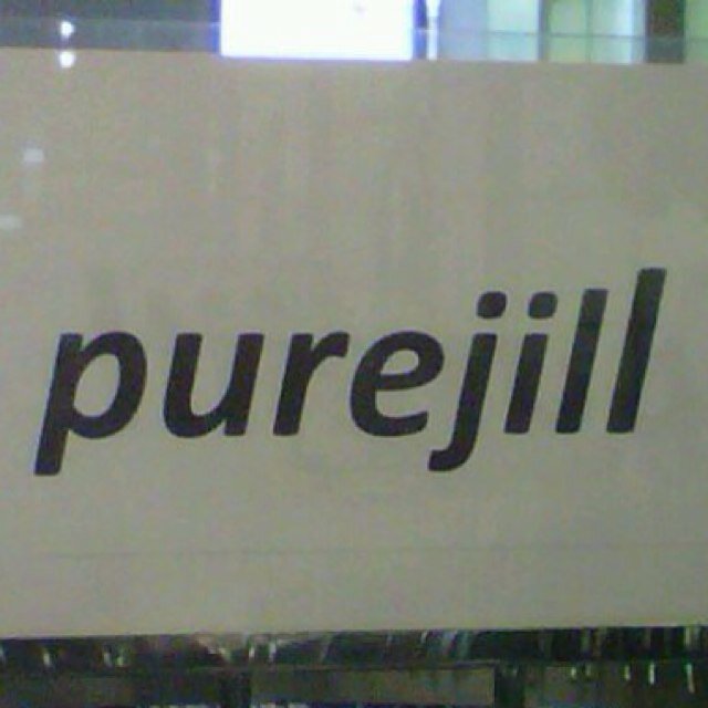 jilllaudrey's profile picture. Enjoy the little things in life...for one day you'll look back and realize they were the big things.