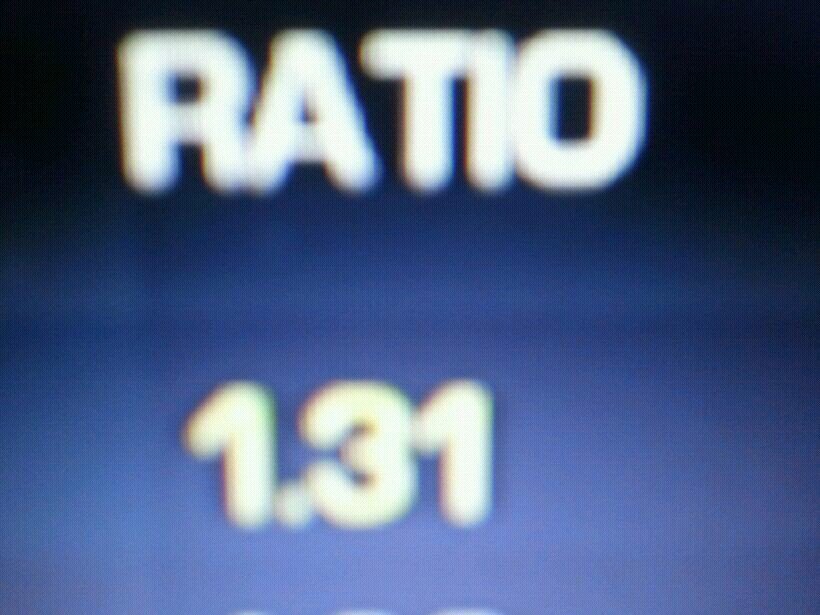 Feeder that enjoys hitting clips
