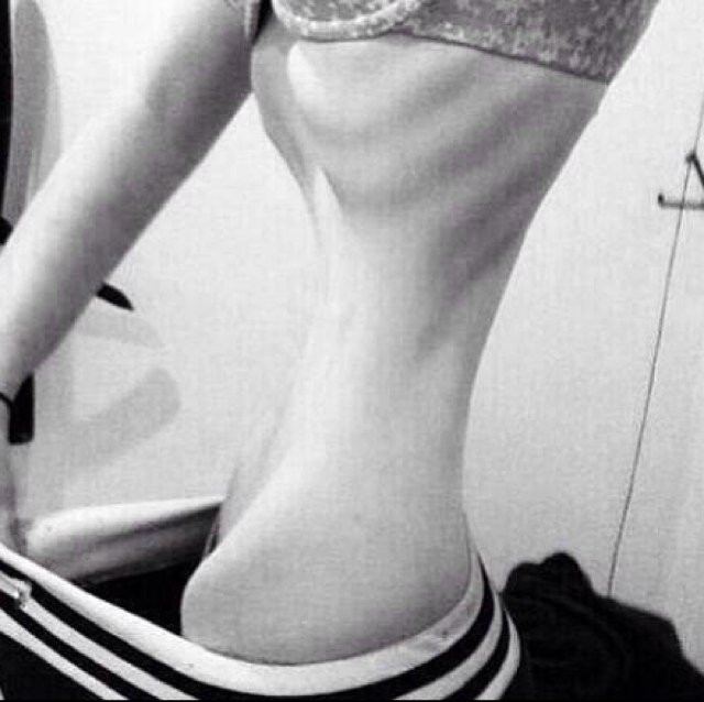 14 // anorexic // strong // 12 pounds away from goal //