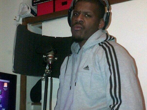 Im 28 from South London.
check out my music page on SoundCloud.Music Collabs Welcomed,Thanks.