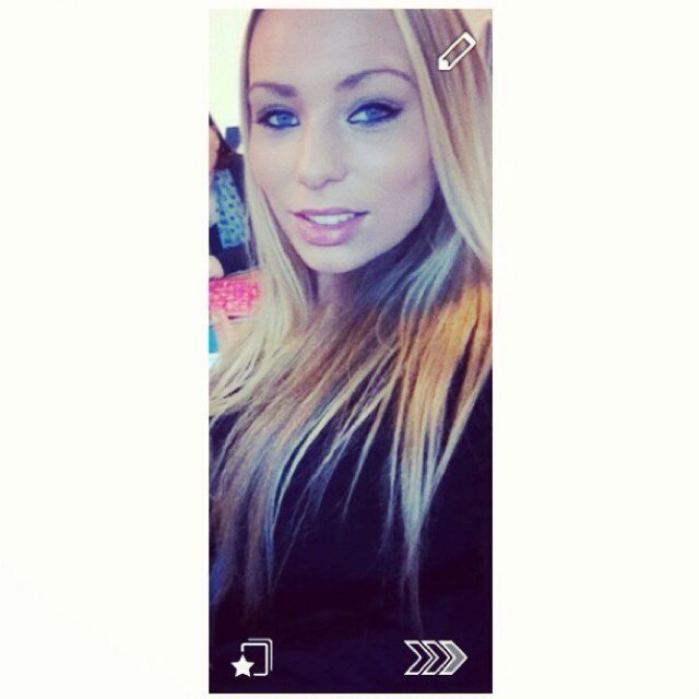 zoee ik hou zo veel van je ! jij mijn Alles me nummer 1 niemand boven jou zusjee !! xxx @kimberleeeyxx❤