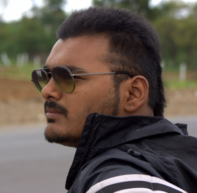 इज्ज़त गुलामी मॉंगे, आझादी मेरा खाना है!!