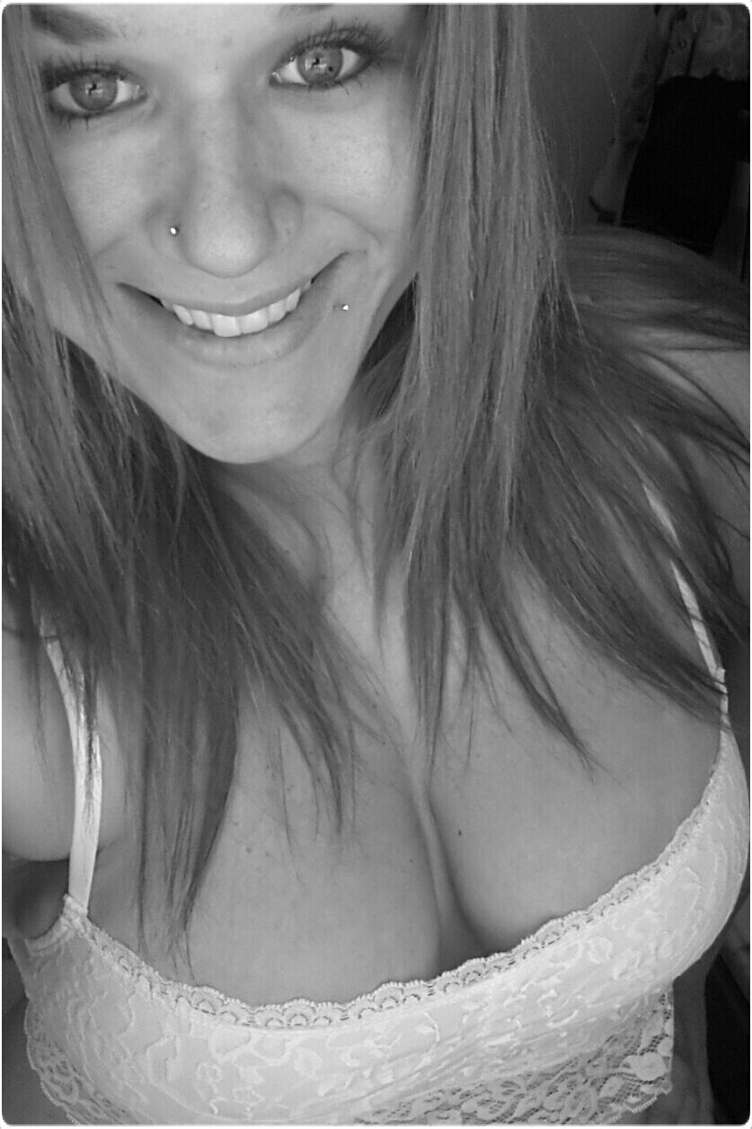 Single mother of one amazing little girl. INSANITY addict. College student. Studying for AAS in physical therapy.

http://t.co/EEHAXZzBbr
