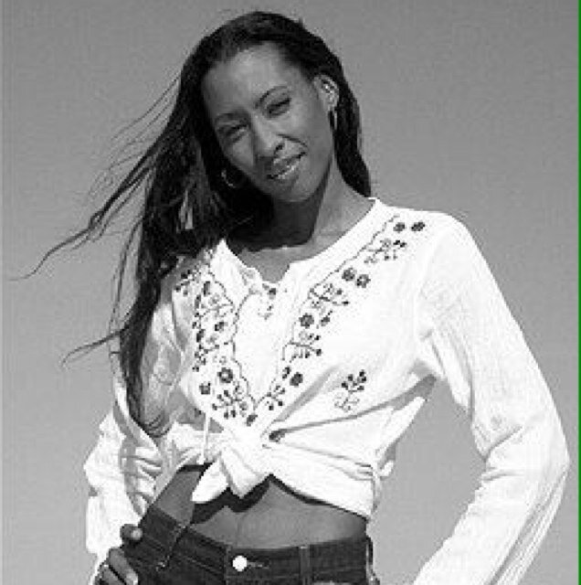 1st African-American Double Mint Twin/Model/Poet/1 of Charlie Brown's Twin Sis's/L.O.N.S. 4 Life!! A.K.A. TheWonderTwinzz