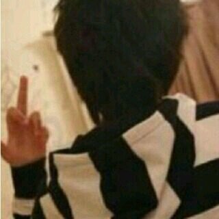 ‏‏بوي عمري 16 من المدينه.  ** سنقلل ** الخااص مفتوح **