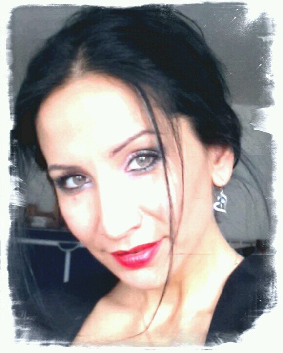ladywintershine's profile picture. 