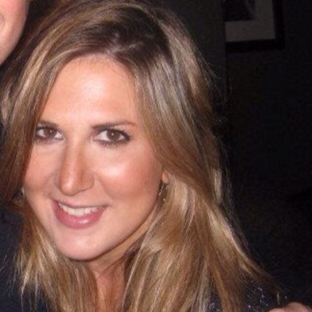 elliealethea's profile picture. 