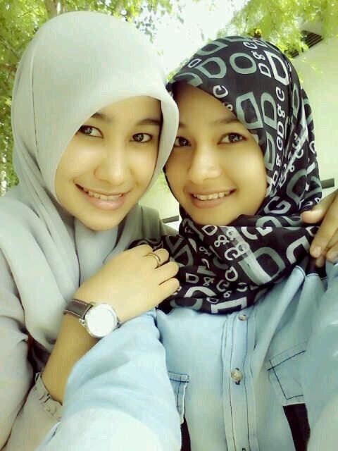 •I Love اَللّهُ •I Love my family •SimpleGirl