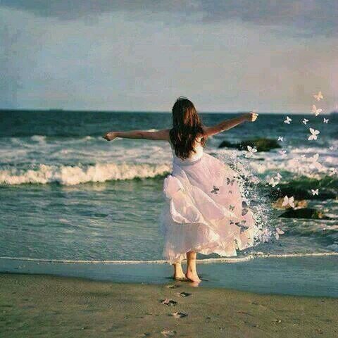 hamed_reem's profile picture. ‏اللهُمّ أسعدني بِقدر مَا تألمت ، و أرحنِي بِقدر مَا تعبت و لا تُخيّب آمَالي فَ أنتَ حَسبي و نِعمَ الوَكيل