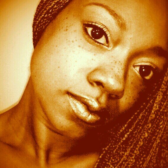 One of a Kind with personality so raw & so rare.. I put one in the air & my middle finger 2 those who don't care!
#TeamGeedyGurl