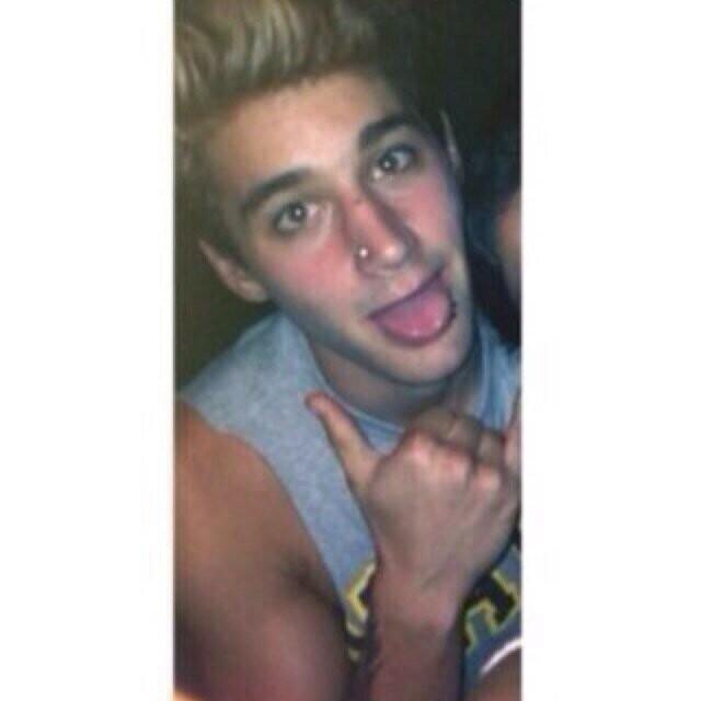 free follow bc youre fab and ily