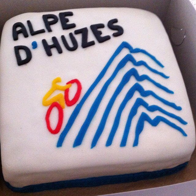 Op weg naar Alpe D'HuZes 2014! http://t.co/W3KpPjfZV9