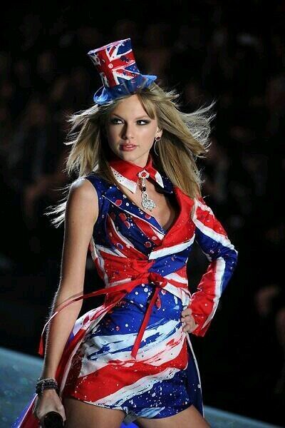 im not rich nor poor but im in the middle of that :D
i adore kids,grandparents and dogs. #FollowBack #TaylorSwift