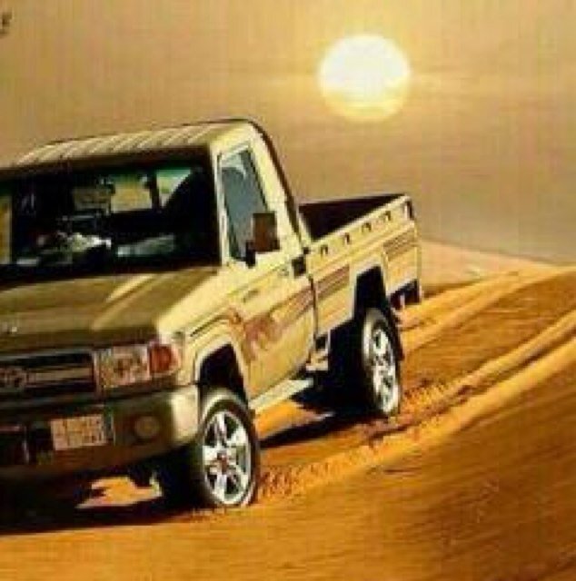 32123Hmoood's profile picture. 