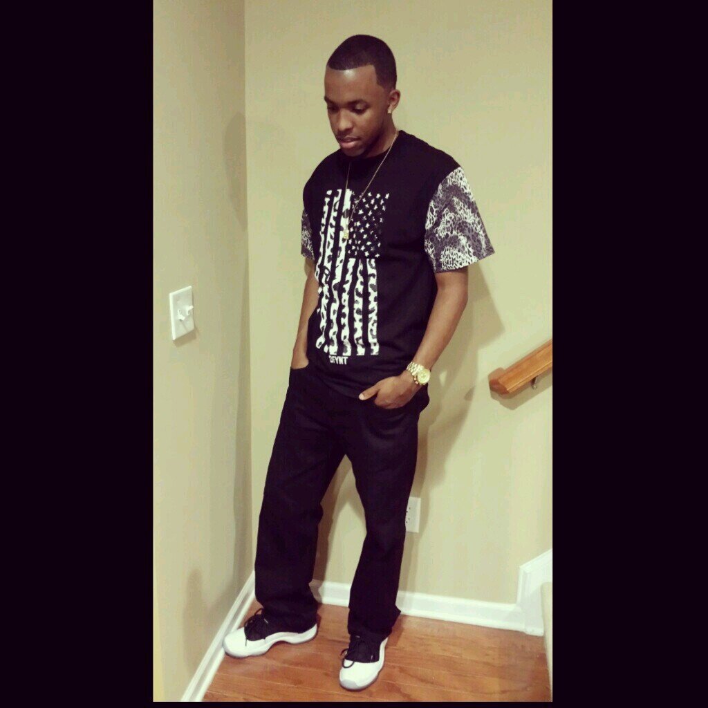 Pretty laid back for the most part..ALWAYS clowning..and i love my sneaks!! If you wanna know just ask me
