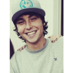 iEmblxm3's profile picture. Live like a flowa because powa is supra ✌️#Emblems