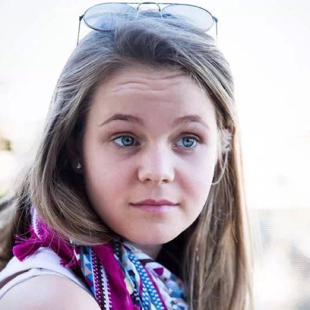 annabel_greig's profile picture. When life gives you lemonade, make lemons. Life will be all like whaaat?