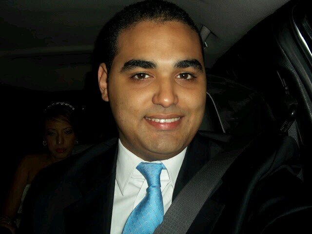 DOMINICANO, Mercadologo. Vendo de todo 100%liceysta. deportista y hijo de Dios. Amigo del amigo #kinkan #utesabeverdad. #FollowBack
instagram: @rafae_lrod