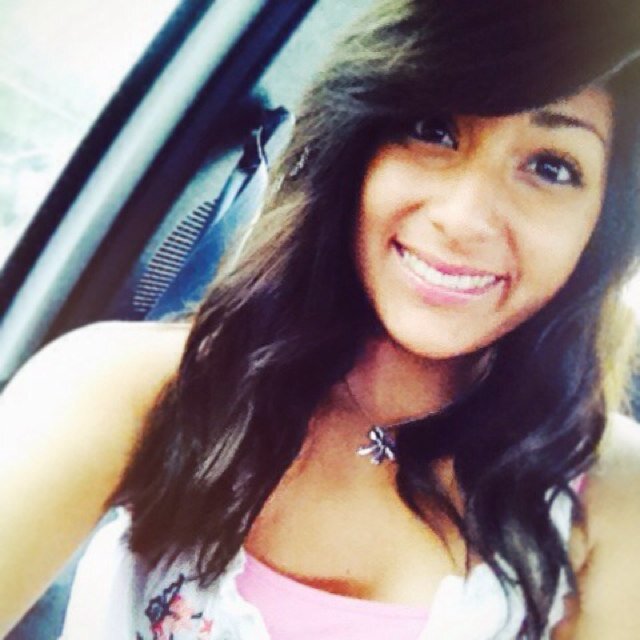 lynssssixoxo's profile picture. im happy & intend for it to stay that way. :)