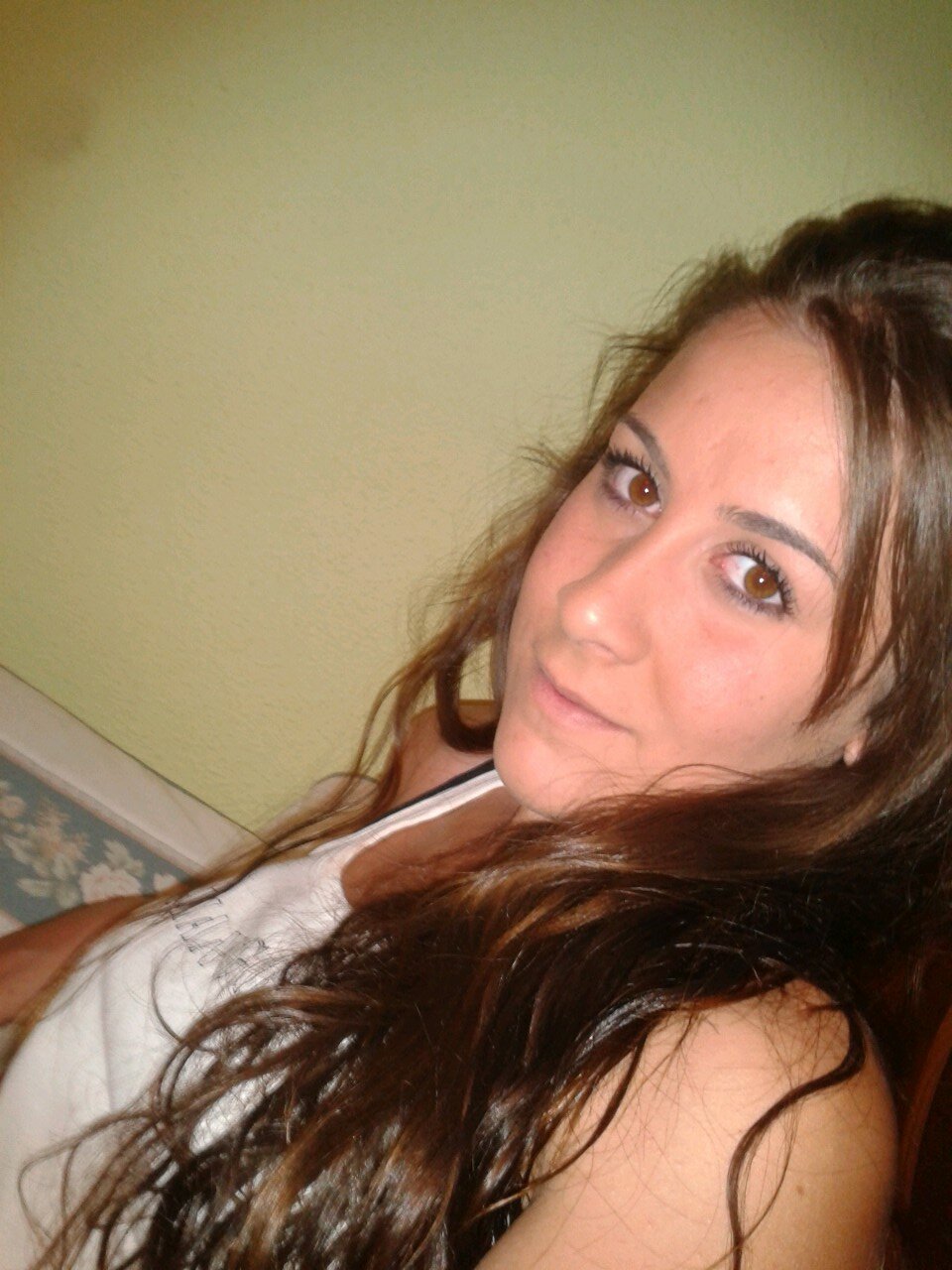 Del 90. Muy agradeccida por lo que me rodea.                     ¶¶¶¶¶Lo que importa no es lo que tienes en la.vida sino a quien tienes!!¶¶¶¶¶¶ (^o^)  (^_-)