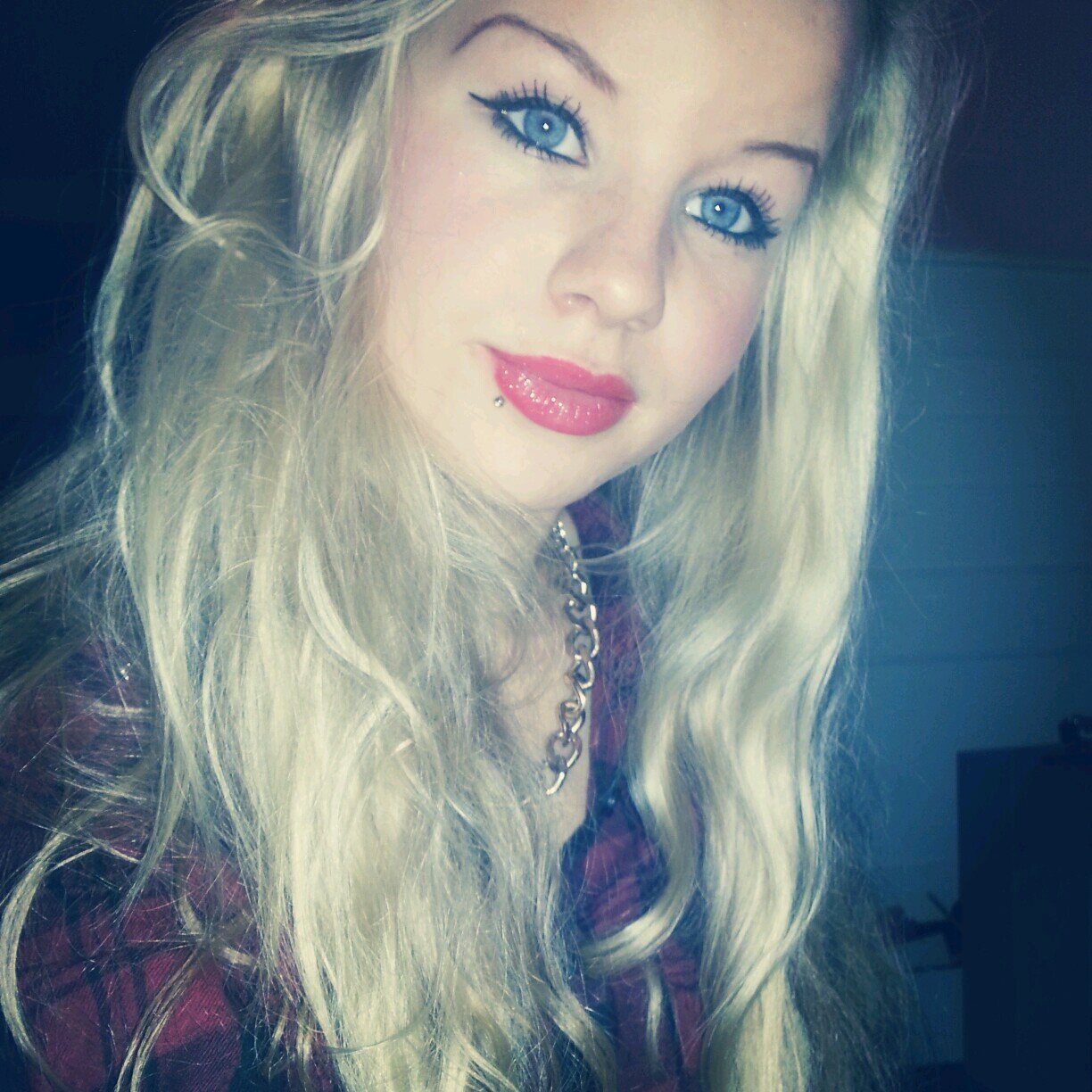 insta; silvv__
