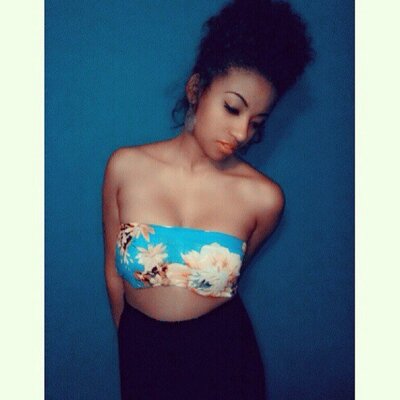 ..ava Valentina (@_FamvoS) / Twitter