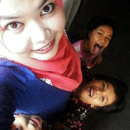 yeuniey's profile picture. Follow My Instagram....eunieyamaniey