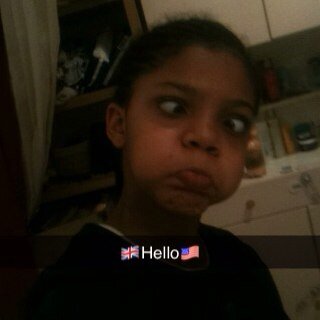 I don't like people because of they are boy or girl, but because they are so nice with me! #Barbz #Mixer #Navy #Lovatic #Smiller AND I like chocolat and pizza