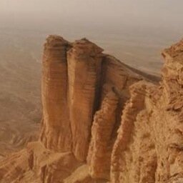 رجاحة العقل السعودي tweet are for people to get motivated and information/guidance which will help them to enjoy their life in Saudi and Gulf.