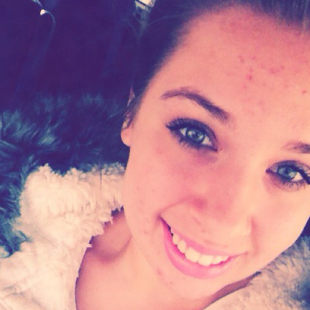 Too glam to give a damn. Follow my Justin Bieber account: @Purpleswaggy