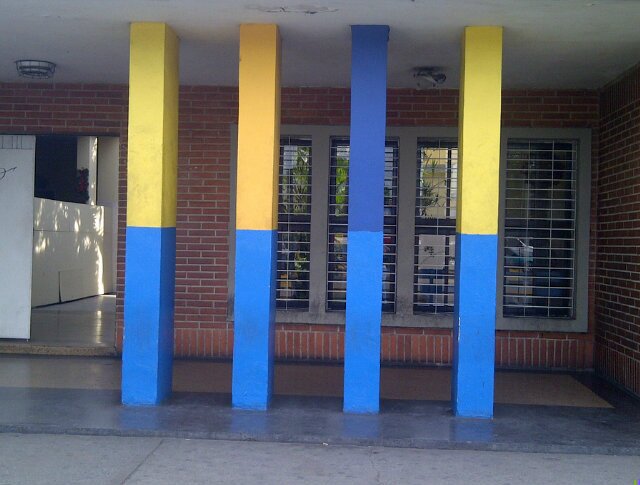 Institución al servicio de la colectividad.
