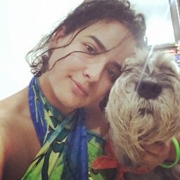 Agradecida con Dios y con la vida por todas las oportunidades que se me brindan.