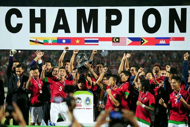 | News About Indonesia Football | Menyajikan Berita Seputar Sepakbola Indonesia Terlengkap Dari Berbagai Media | FOLLOW Jika Kamu Supporter Sepakbola Nasional |