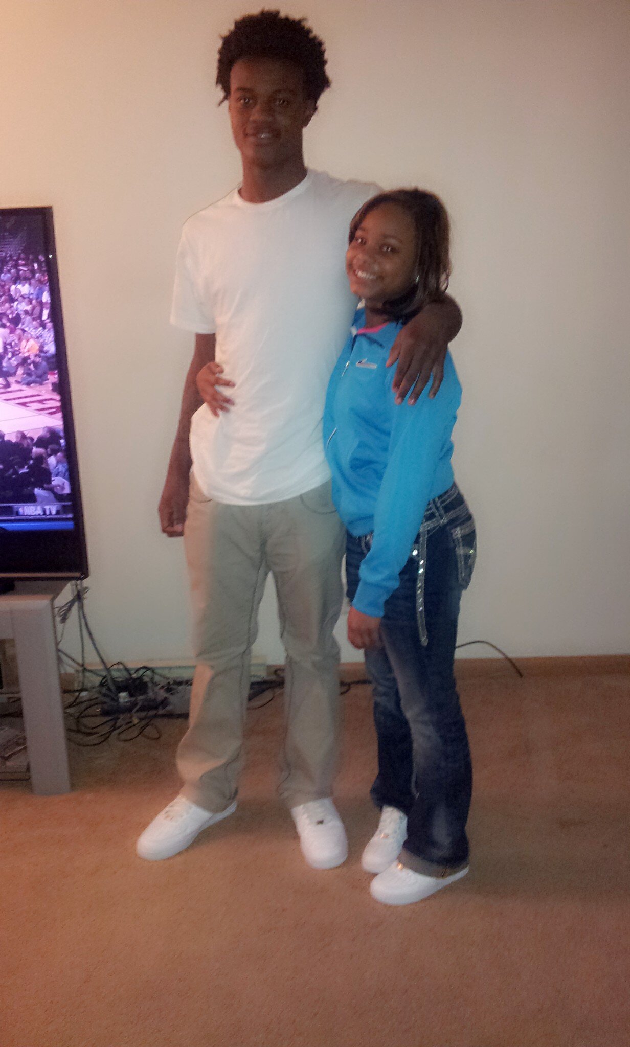 no need for a bio;youll judge anyway! IG:destinymckay_  taken♥♡