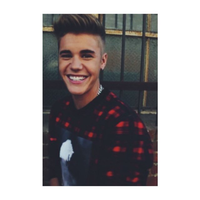 My idol is amazing