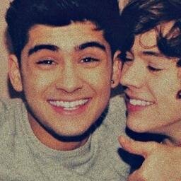 Story of my life, loving five princes!
Harry Styles,Niall Horan,Zayn Malik,Louis Tomlison is Liam Payne