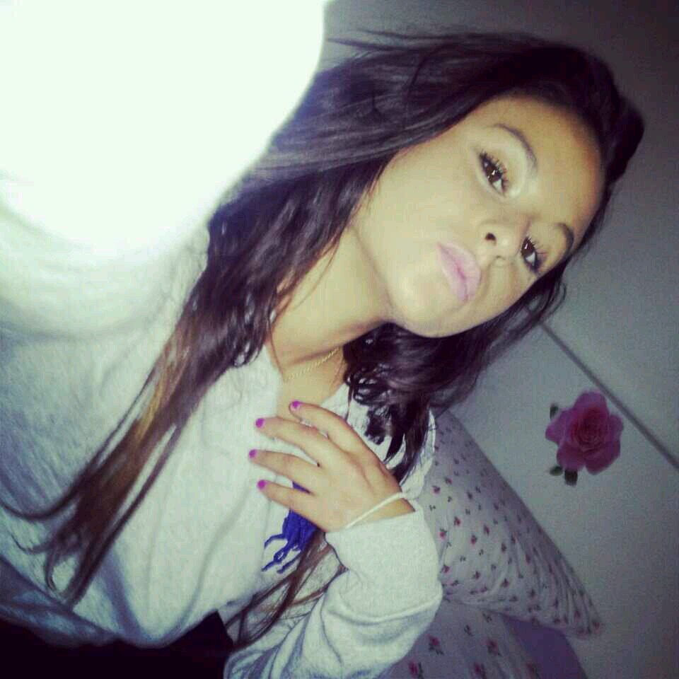 Biitch_ImBoss's profile picture. Lacrim,Niro,Kaaris,Booba  Kik:Kaamelia.D Insta:Kameliaburciaga,Algerie Kabylie Espagne ♥ #TeamNatation #TeamCelib BBM : 7C39F6E2
