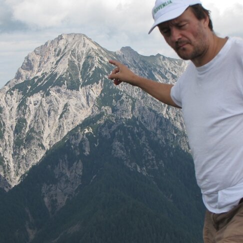 Mountaineering, science, NASA&ESA, CERN, technology, computing, and all that sorta stuff...