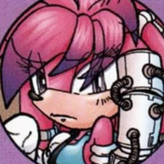 Hello,I'm Julie-Su!I'm a skilled Gun-ma-uh Girl..I'm skilled in Acrobats,Hover boarding and weaponery.@Knucklechidna is my boyfriend,So Rouge..Hands off!!