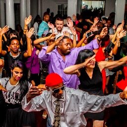 SambaFunky's profile picture. AfricanBrasilianFunk Classes,Workshops,Performances,
Int'l ArtistsInResidence 
#culture #dance #drum #Wellness  https://t.co/uYkOgT9aLa  https://t.co/31w6wurW2X