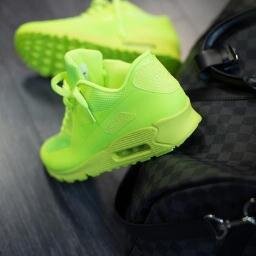 follow @certified_takiboy on insta  -----    add my pin 75FD3594