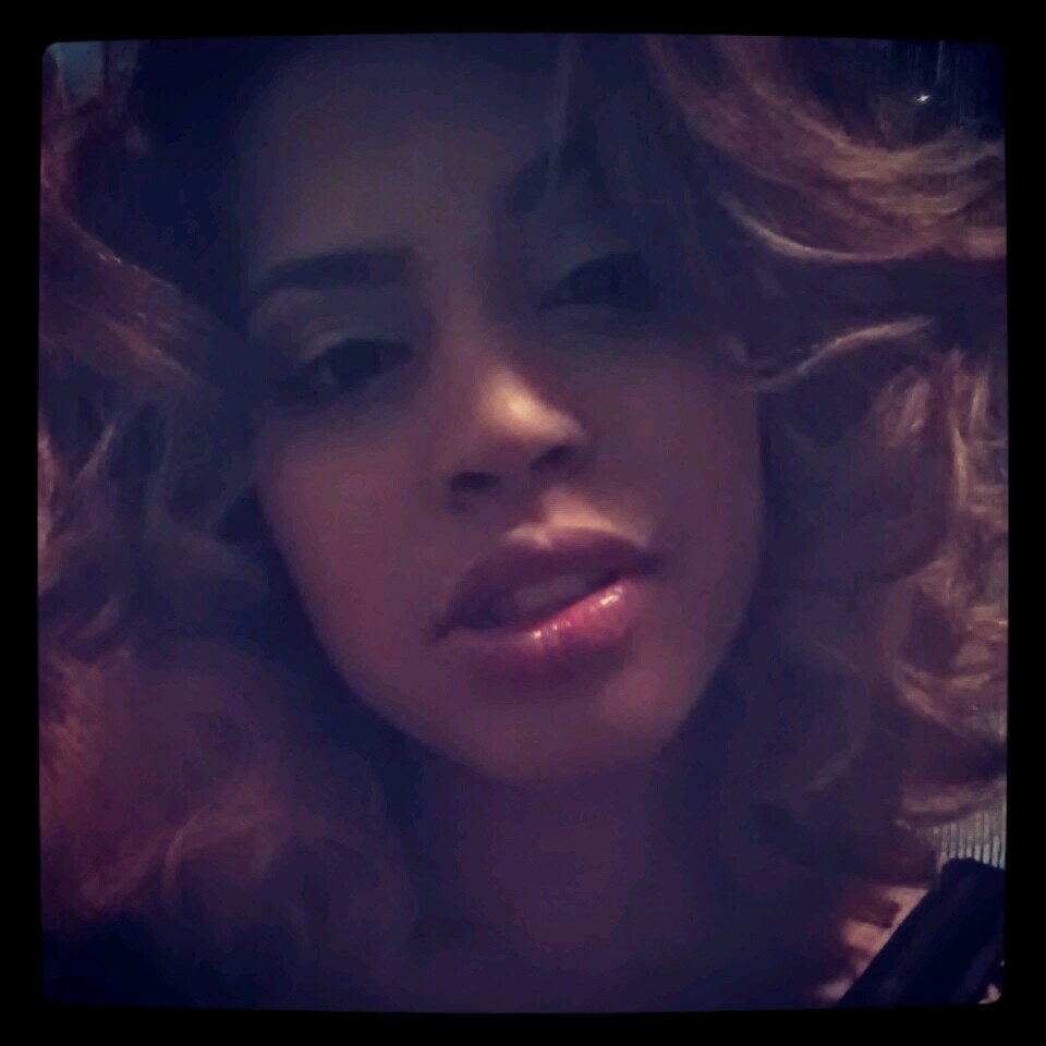 FiiyahFiiyah's profile picture. 