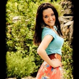 Country Music Crazy!!! Love to sing and play guitar!