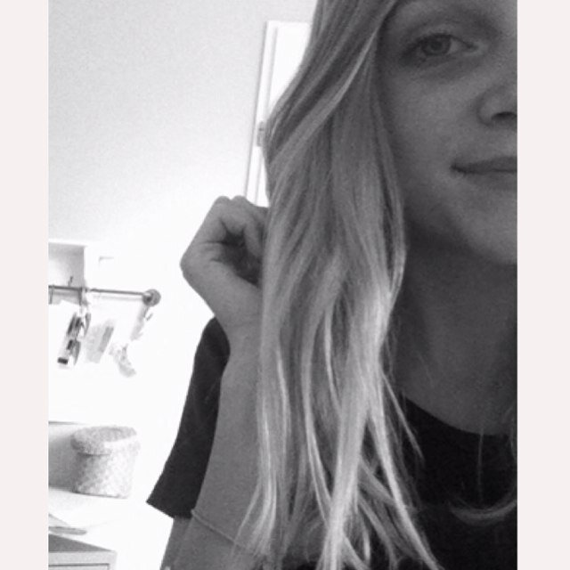 Heeii babee  ik sta altijd voor je klaar 
en je bent me bestiee hou super veeel van je !! Xx sarissa